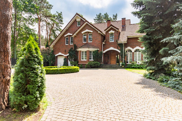 Best Custom Driveway Pavers  in Bridgeton, MO